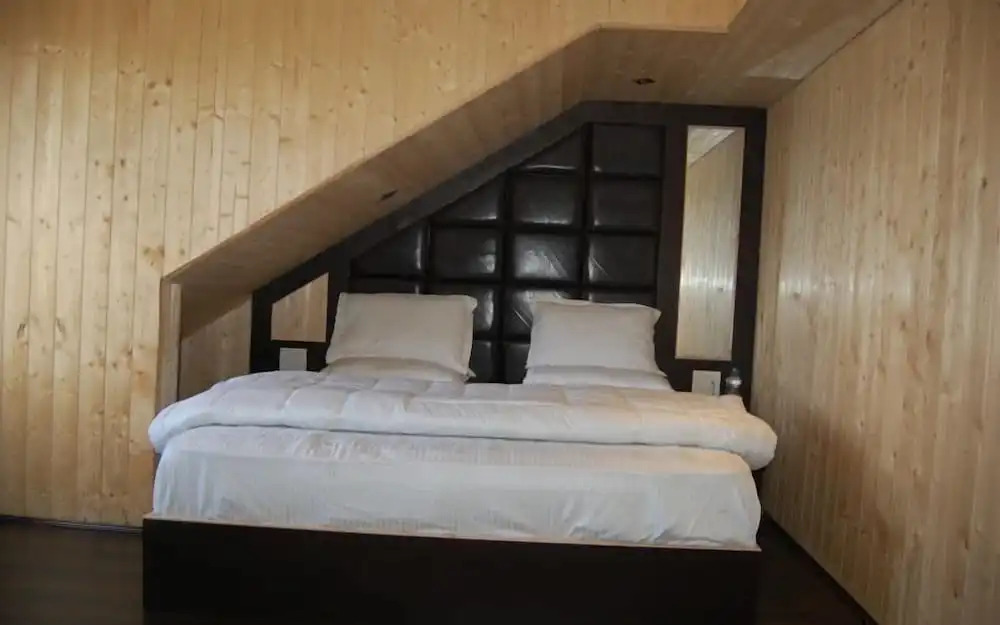 Hotel Zahgeer Continental