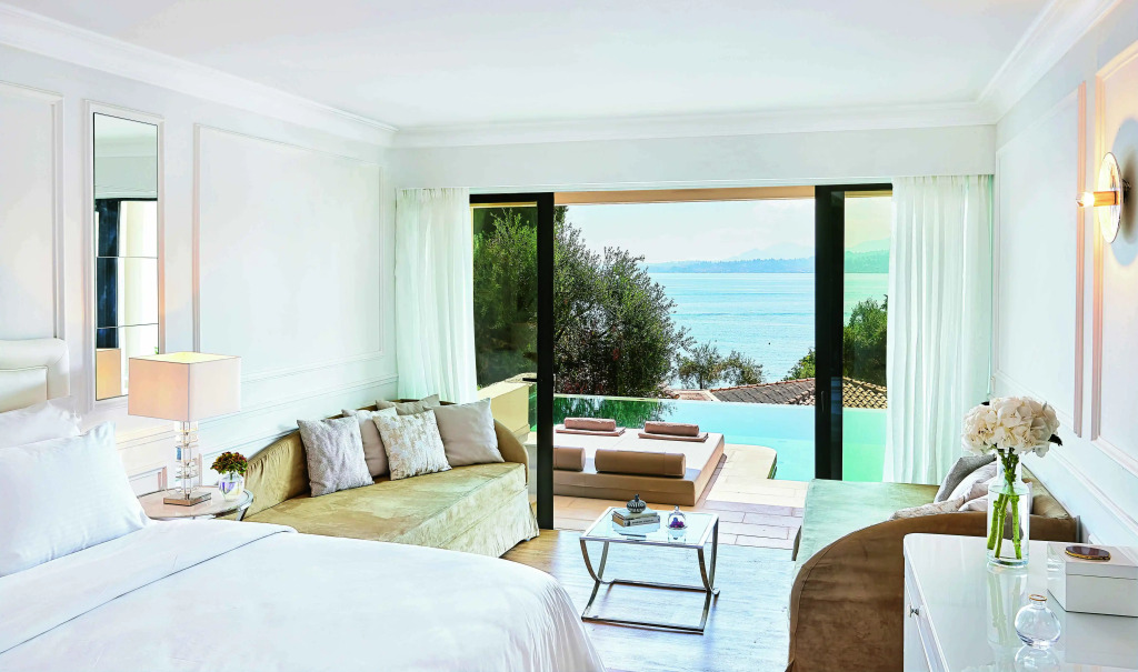 Corfu Imperial, A Resort to Live
