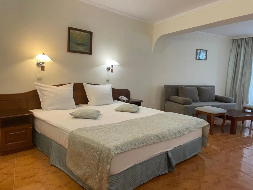 Hotel Villa List