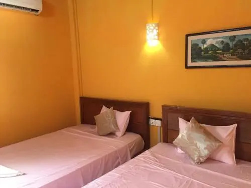 Savet Hostel
