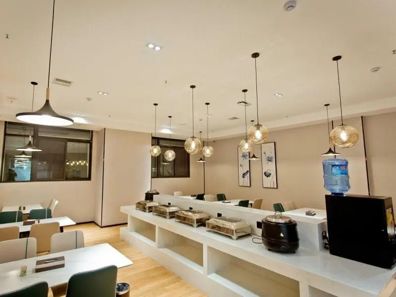 GreenTree Inn (Linquan Magic City)