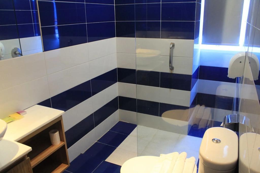 Mooz Hotel Surabaya