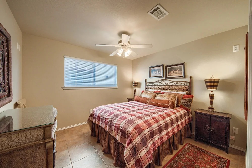 Dreams And Streams Ww H303 3 Bedroom Condo by RedAwning