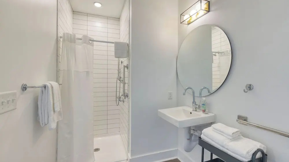 The Carter Buyout - 2 Units by Avantstay Group Stays