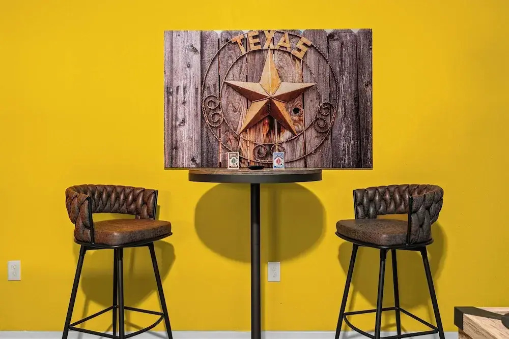 Mini Golf, Arcade & Fire Pit! San Antonio Home