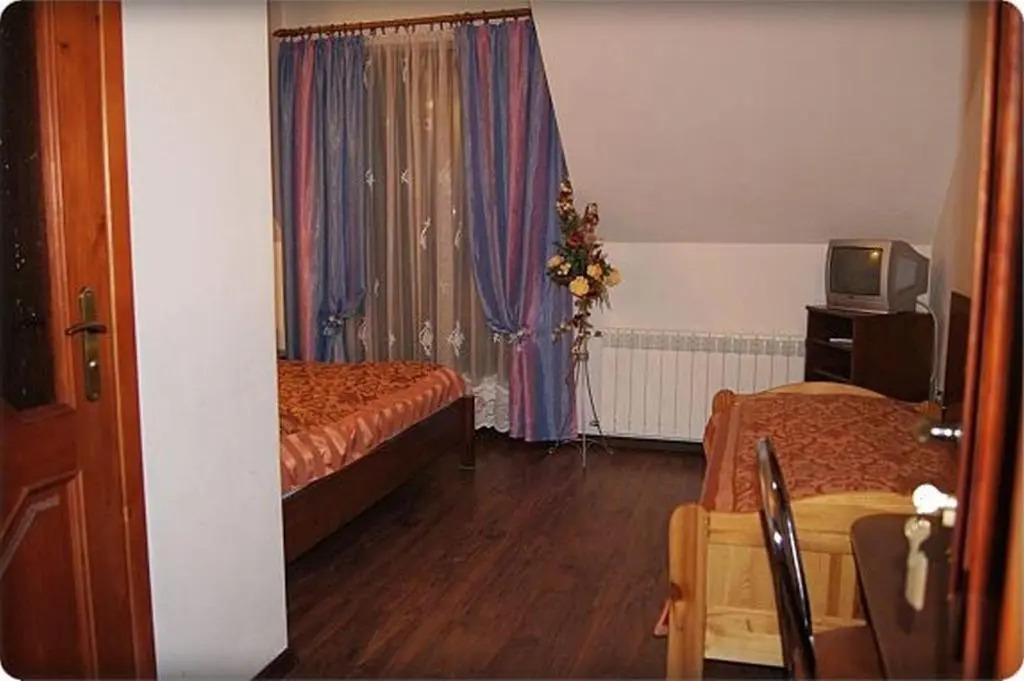 Willa Pod Dębami - BASEN, SALA ZABAW - Małpi Gaj - blisko centrum