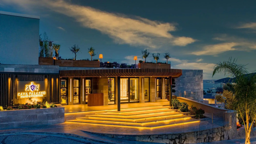 Отель The Norm Le Chic Bodrum