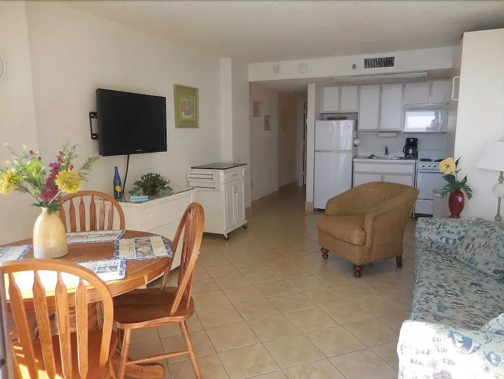 Atlantica I #502 - 1 Br condo by RedAwning