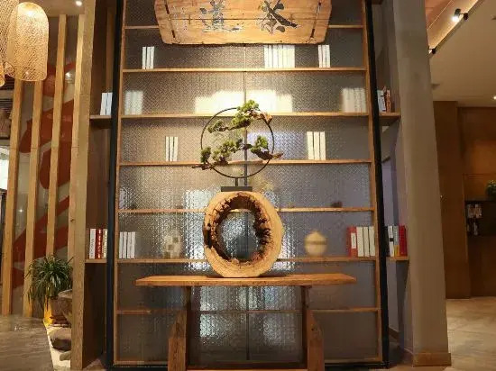 Yemingju Hotel