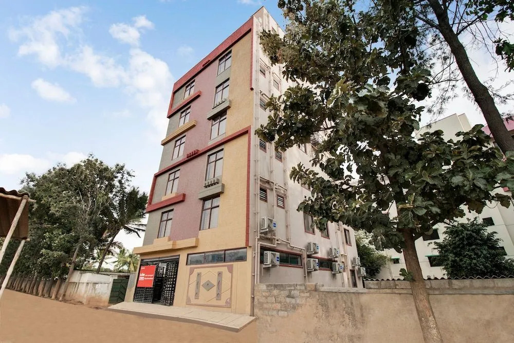 OYO 29575 Hotel Surya International