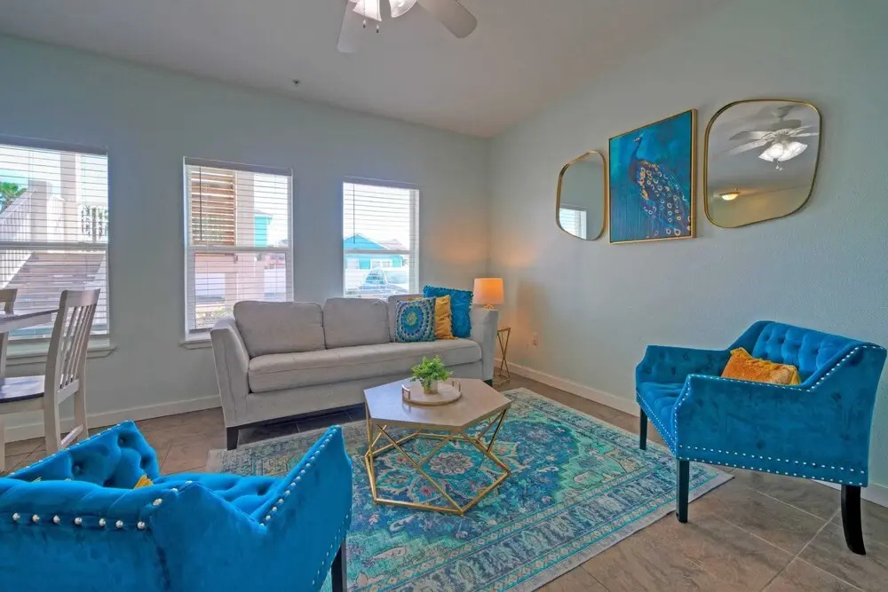Beach Nearby + Pool 6-units Costa Bahia w/ Pet Access