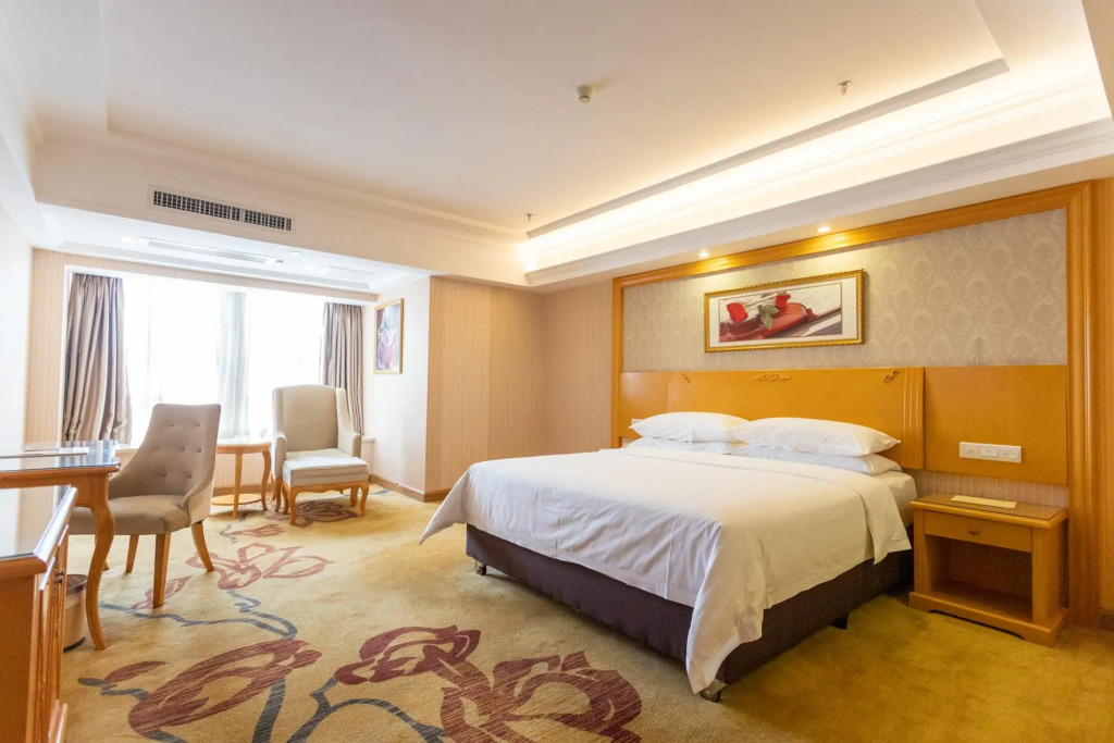 Vienna International Hotel Zhongshan Torch Development Zone