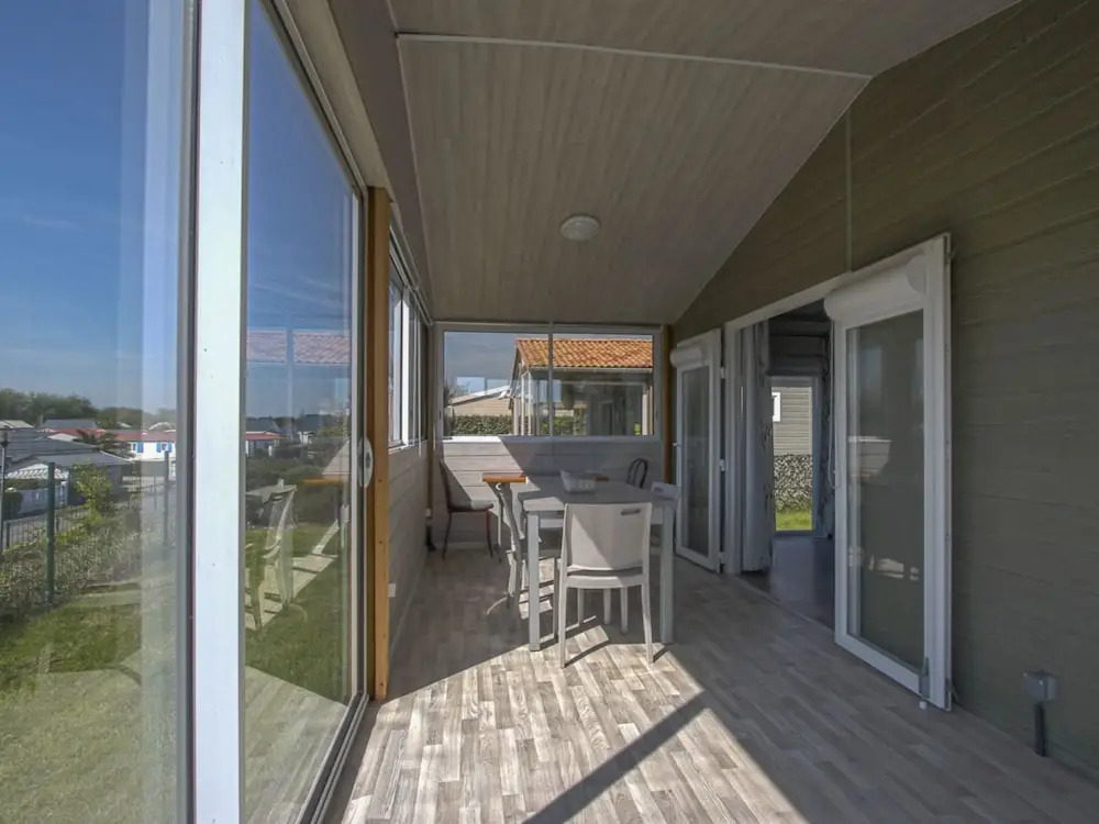 Holiday Chalet in Private Residence With Swimming Pool, Near the sea