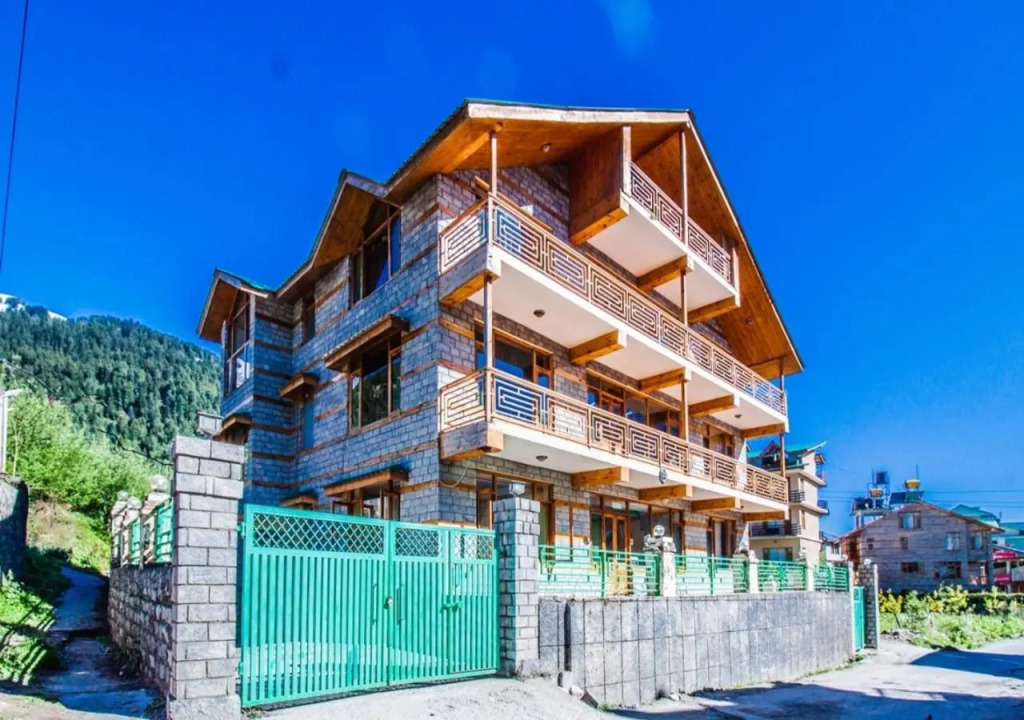 OYO 1837 Hotel Golden Meadows