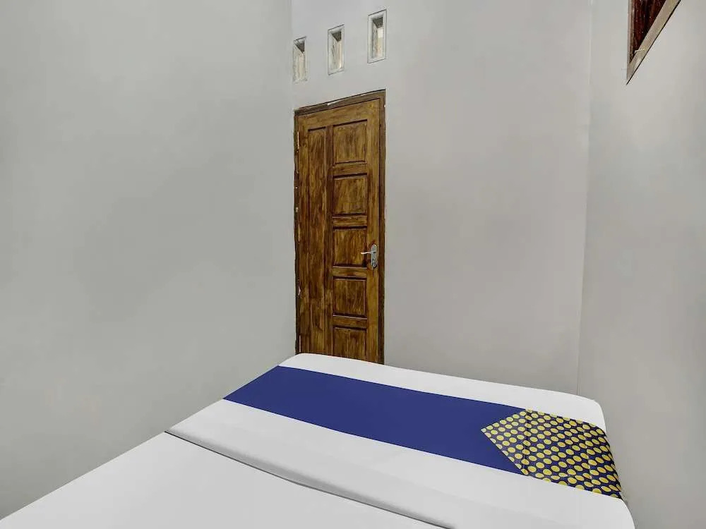 OYO Homes 91153 Desa Wisata Kawasen