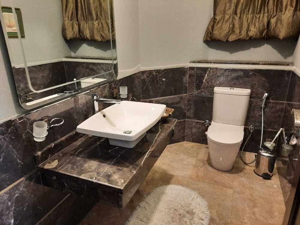 2BR Apt in Al Yassmin - Mynt Hospitality
