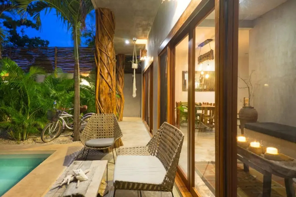 VILLA BANG BAO - caribbean style villa with chef and spa 3BR 10PPL