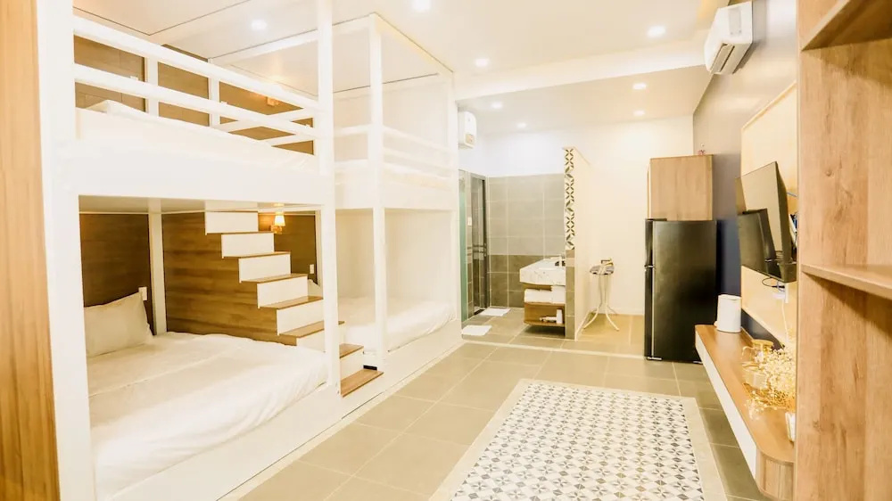Kiwis Homestay & Cafe