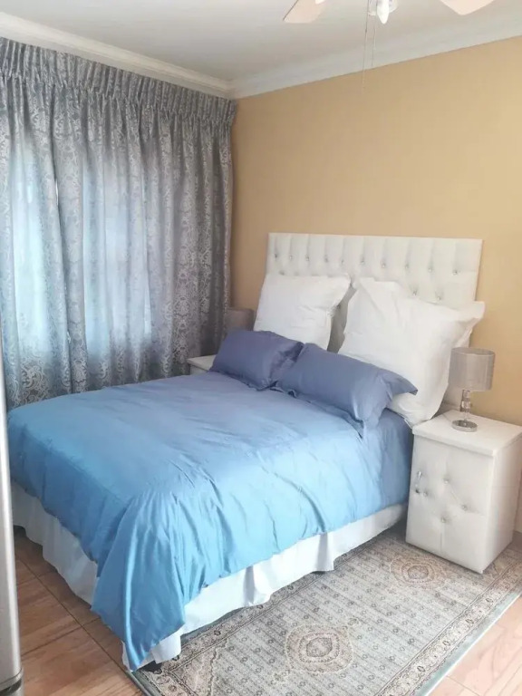 Lalela House Boutique Guesthouse