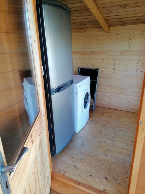 Immaculate 2-bed Log Cabin Near Portmahomack &tain