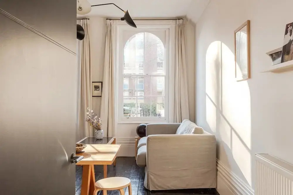 Stylish 1 Bedroom With a Private Garden