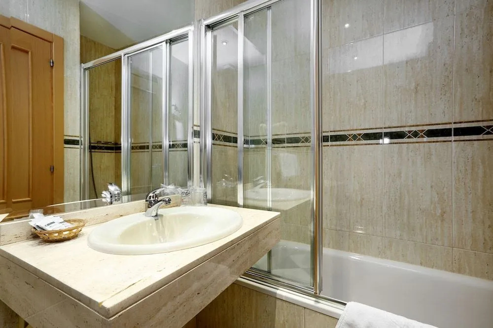 Hostal Silserranos