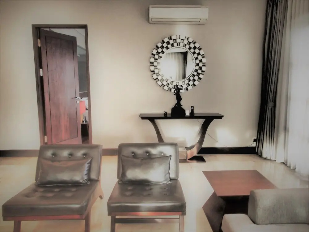 15 Bedrooms Sun Suite Villa Bali