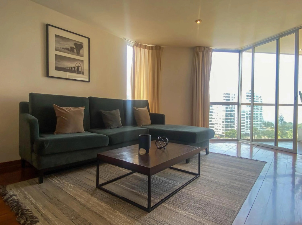Stylish 3BR with Ocean View