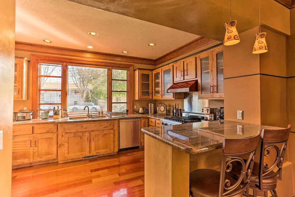 North End Boise Home w/ Courtyard ~ 3 Mi to Dtwn!