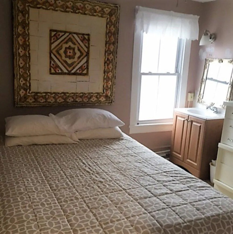 Bath Avenue House