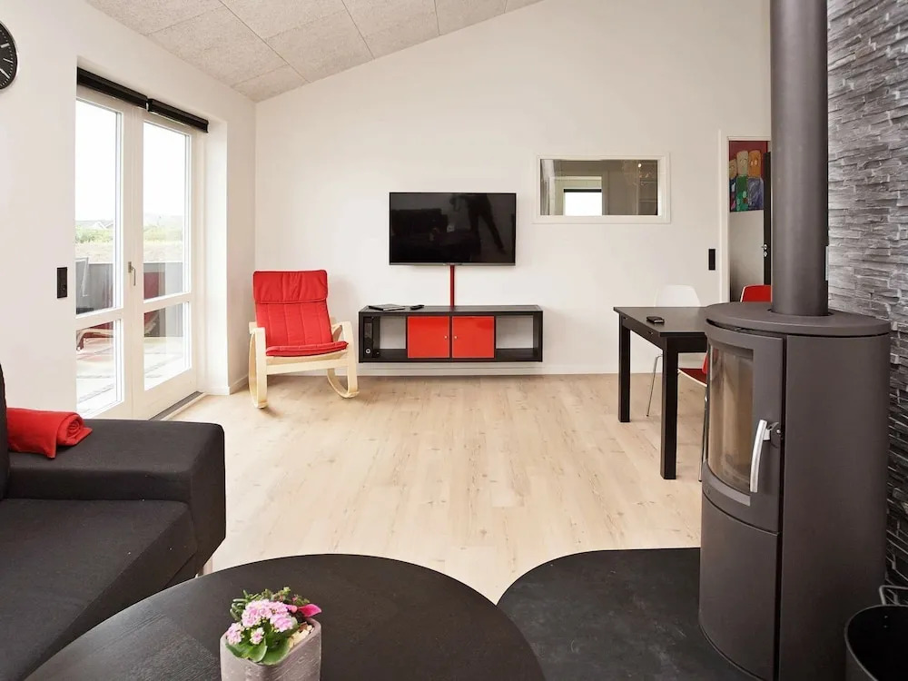 Luxury Holiday Home in Hemmet With Sauna and Whirlpool