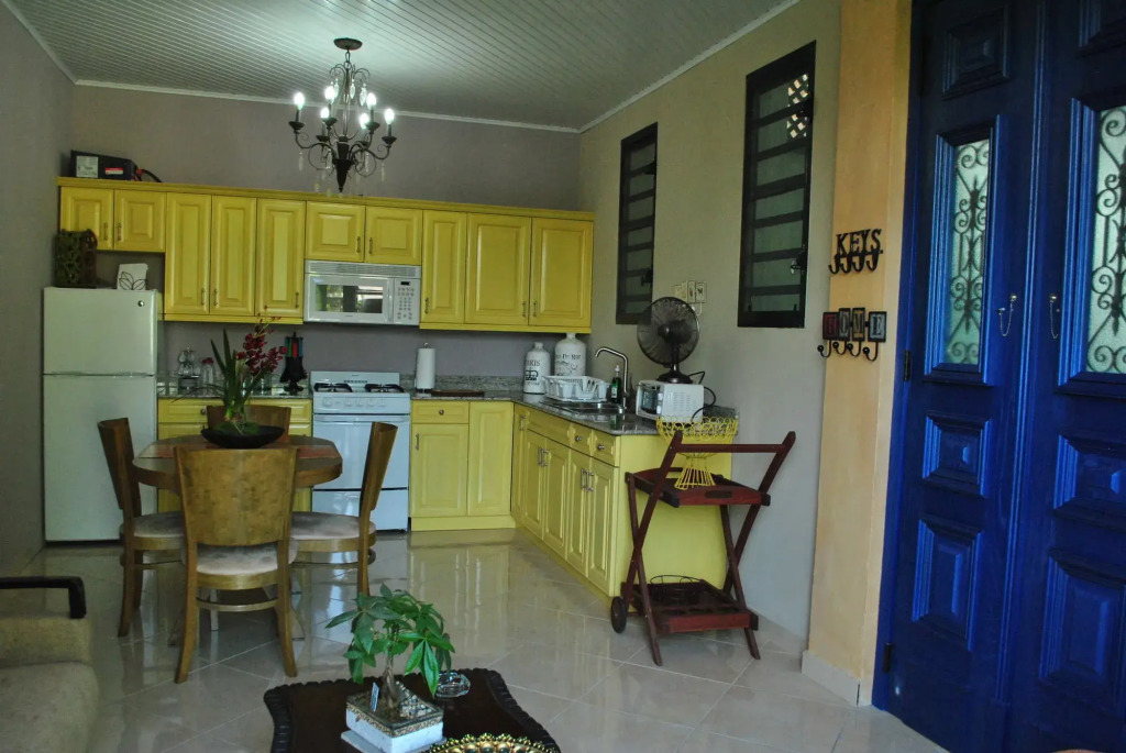 Gayac Residences