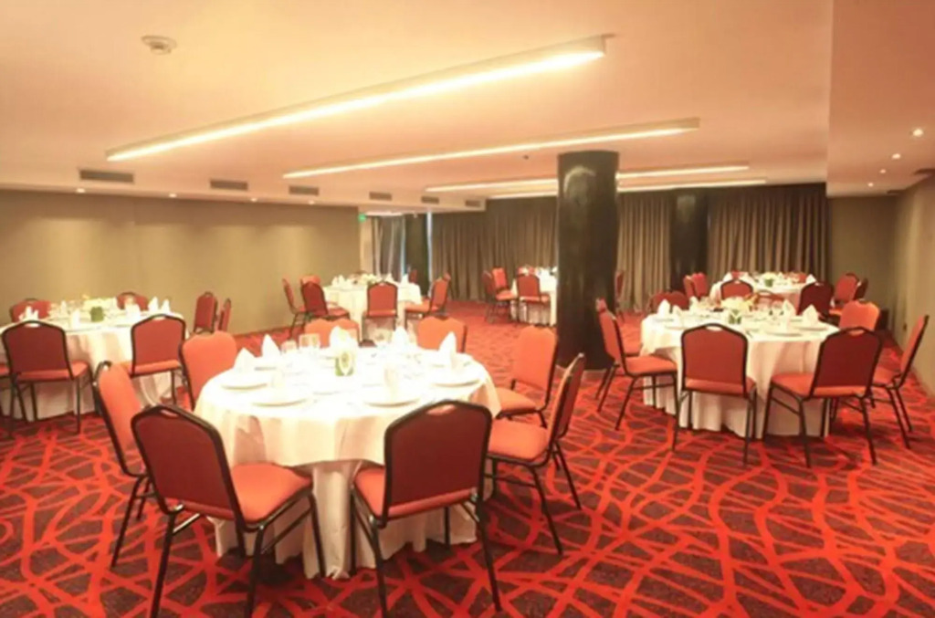 Yrigoyen 111 Hotel
