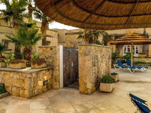 Tal Fanal 2 Bedroom