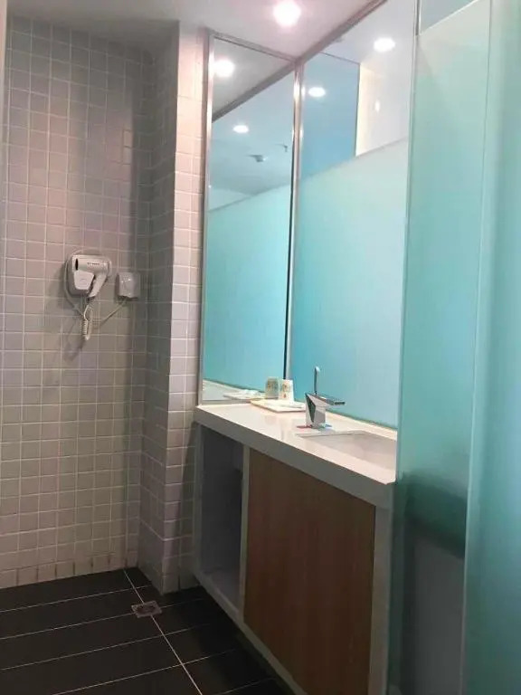 7Days Inn Urumqi Midong Middle Road Shenhua Mining Bureau Branch