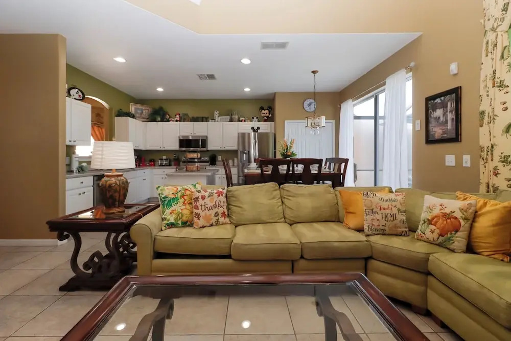 7 Bedrooms Perfect For Large Families Or Groups!
