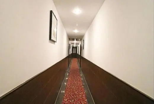 New Hotel Rajwada By WB Inn