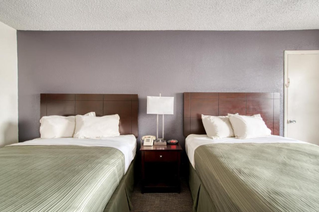 Alexandria Inn