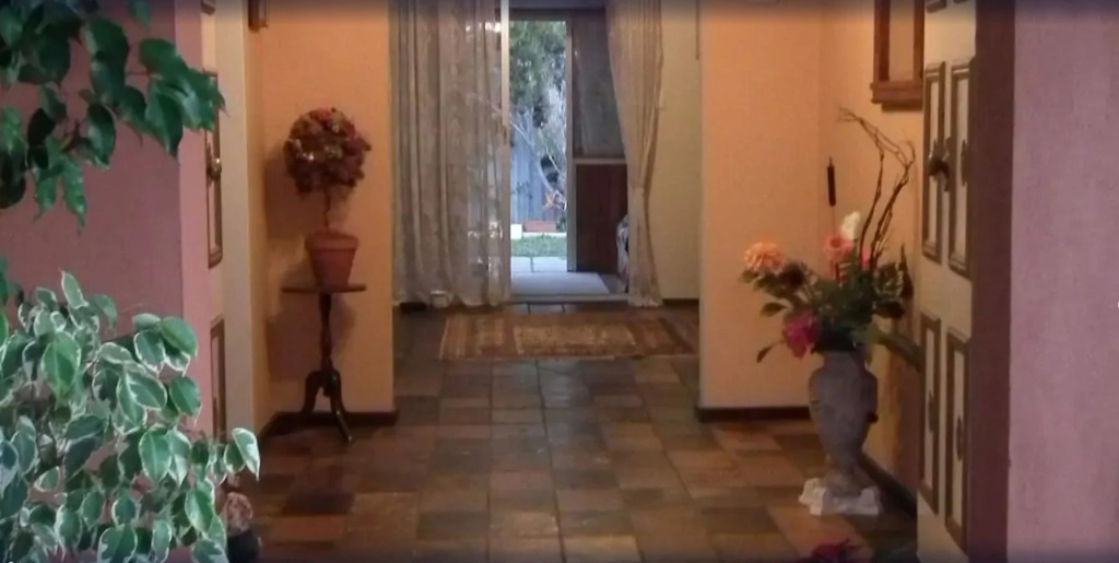 The Spanish Guesthouse, Private Rooms