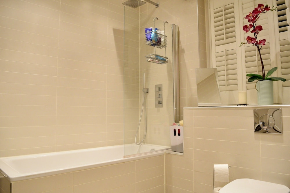 1 Bedroom Flat in West Kensington