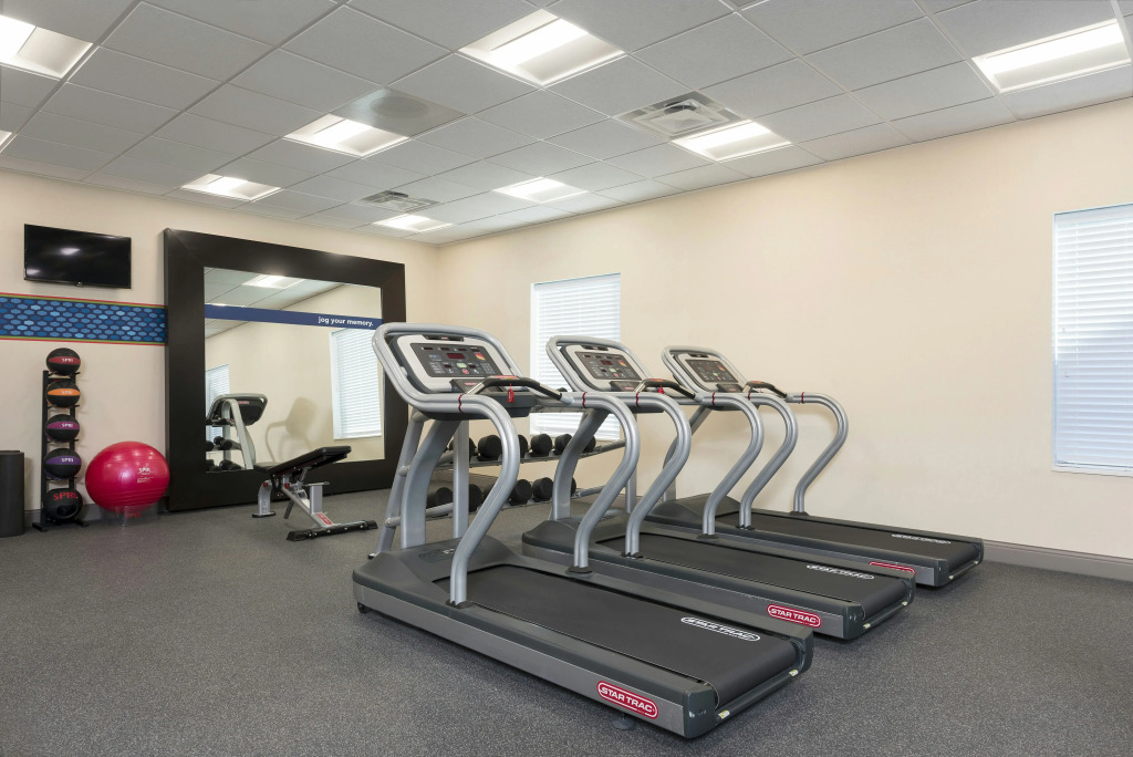 Hampton Inn & Suites by Hilton Chicago Schaumburg IL