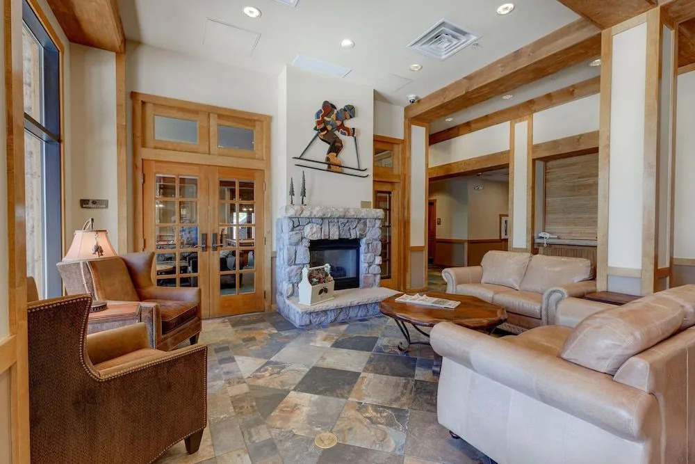 Buffalo Lodge #8326 - 1 Br Condo