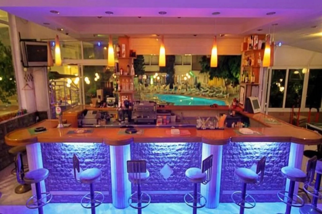 Kassandra Hotel