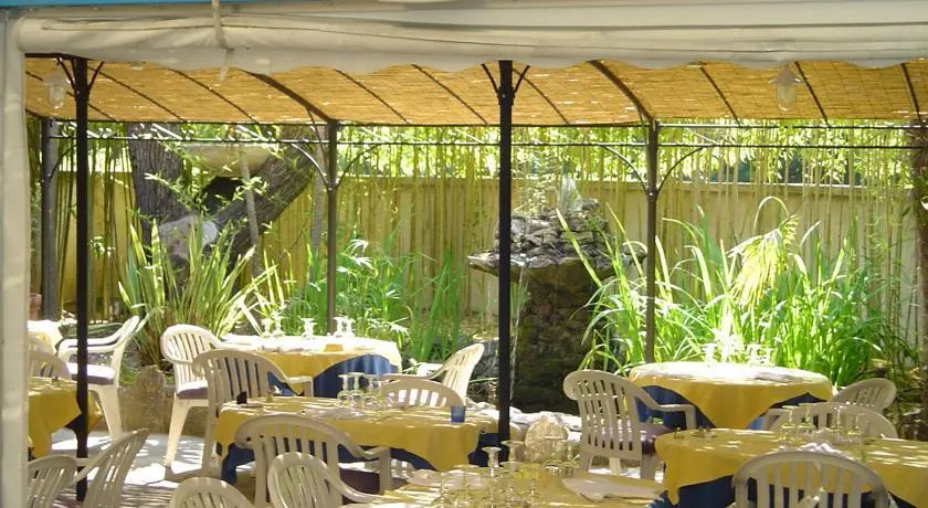 AUBERGE DES PINS