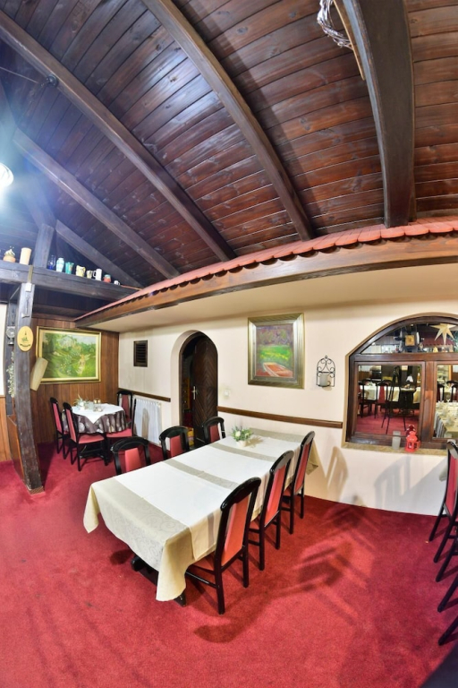 Apartment Mrežnička kuća