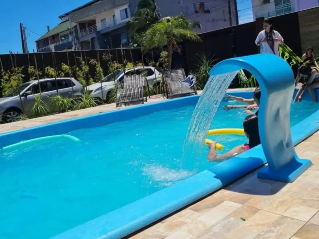 Refúgio Família Rossett em Itapoá - Casa fantástica c piscina p 18 pessoas