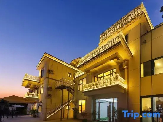 Huijing Homestay (Sanya Tropical Ocean University)
