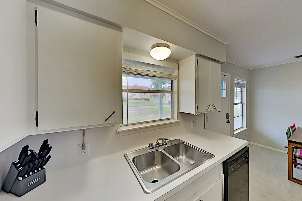 Rockport Beach Club Walk To The Beach! 4 Bedroom Duplex