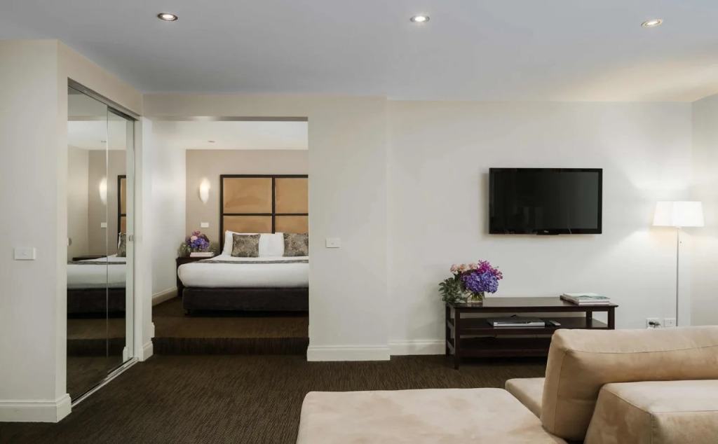 Crowne Plaza Melbourne Carlton by IHG