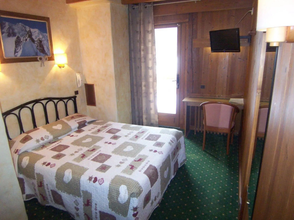 Hôtel Les Bernards